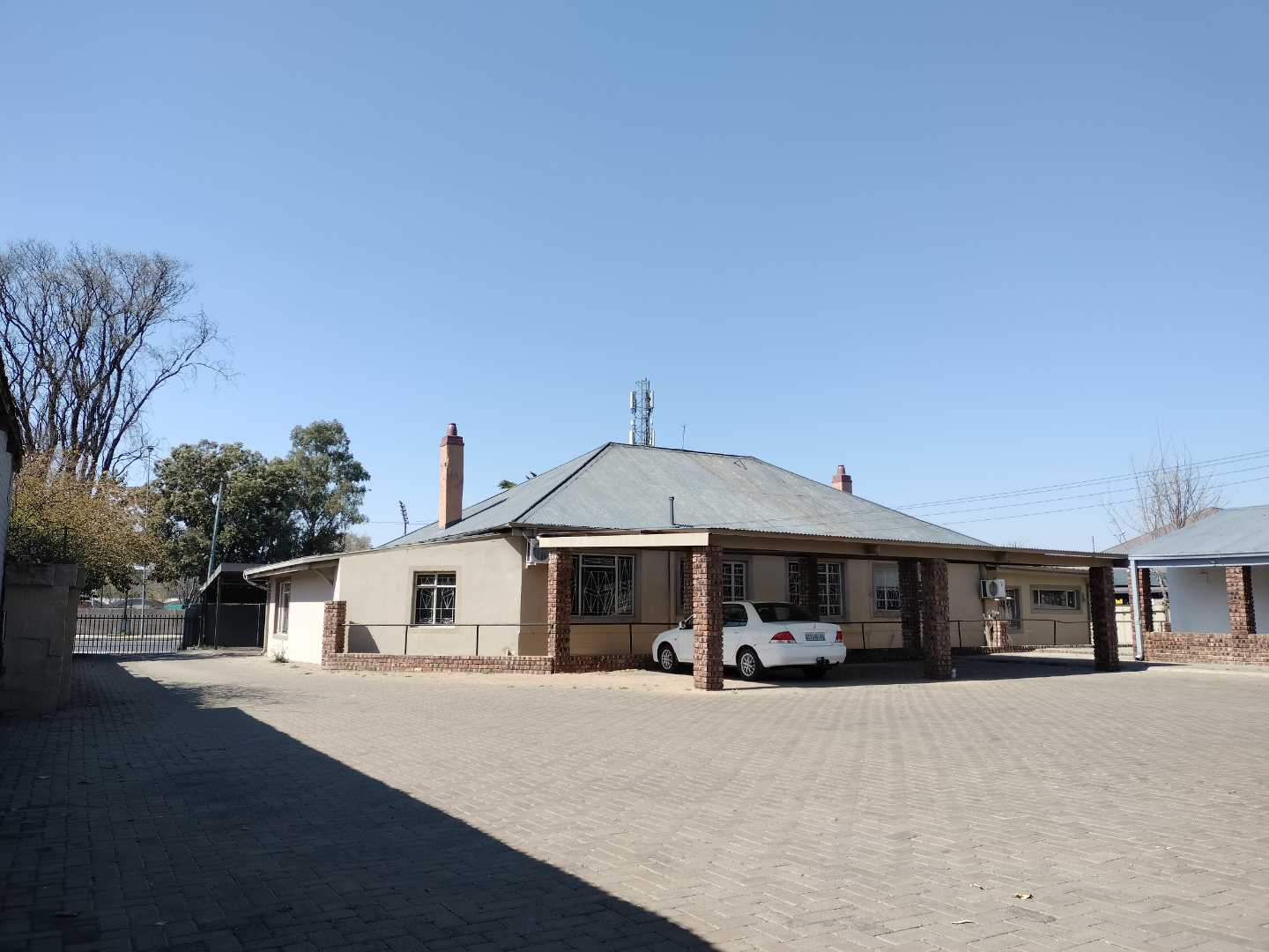 10 Bedroom Property for Sale in Park West Free State